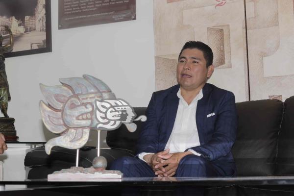 Da ‘cuentas claras’ alcalde de Zongolica