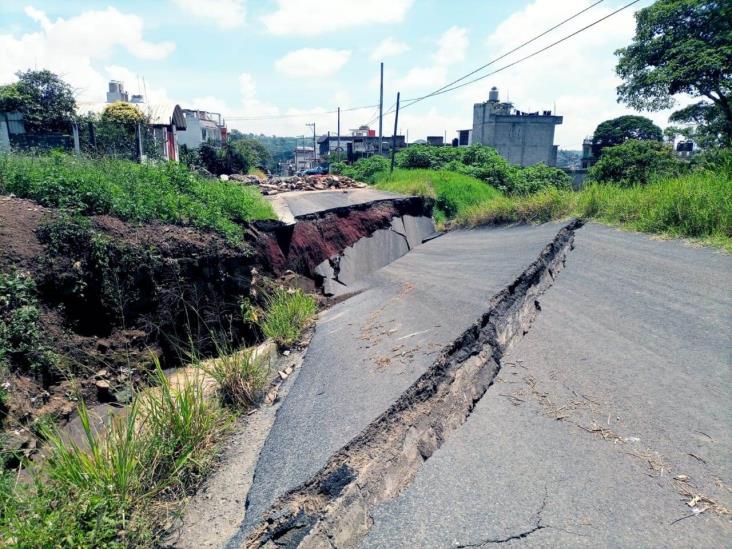 Puente en El Castillo colapsado por ‘Grace’ será reconstruido en un mes