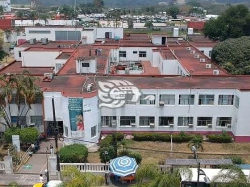 Hospitalizan a mujer tras tener un aborto en el cuarto de un hotel de Córdoba