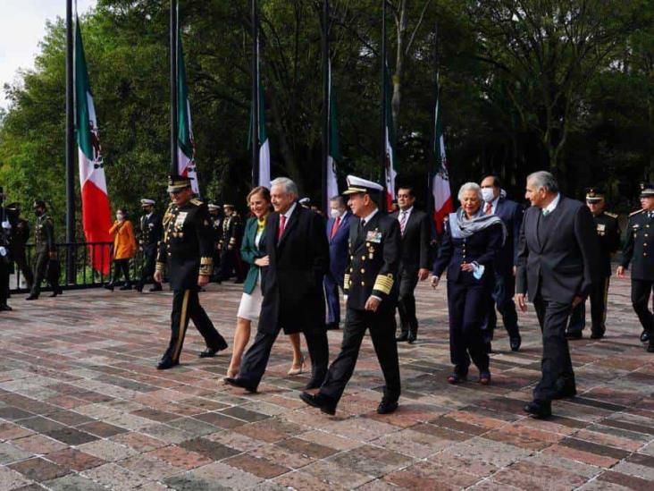 Encabeza AMLO aniversario de la defensa de los Niños Héroes de Chapultepec