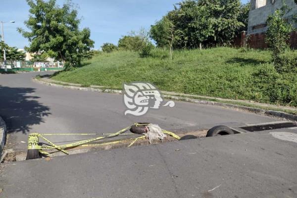 Vecinos piden reposición de tragatormentas robadas en Fraccionamiento Xana