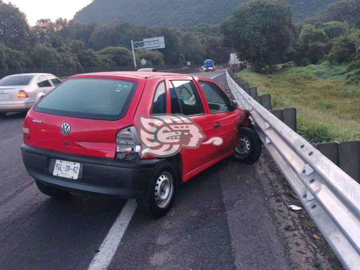 Choque por alcance en autopista Puebla-Córdoba; un lesionado