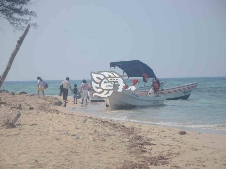 Islas frente a Veracruz, Boca y Alvarado reactivan el turismo