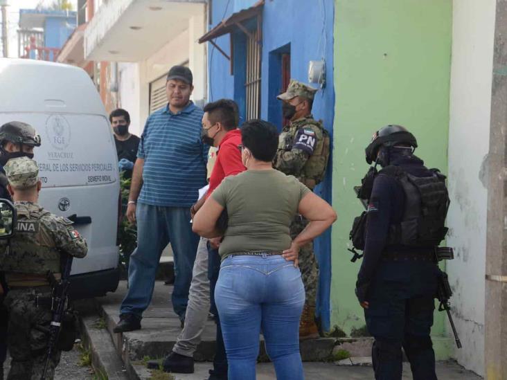 Hombre se quita la vida al interior de su vivienda en Boca del Río