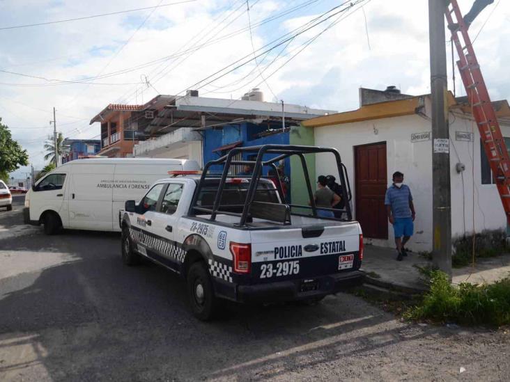 Hombre se quita la vida al interior de su vivienda en Boca del Río