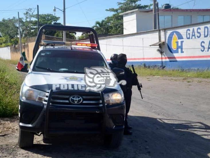 Tres detenidos y un policía herido deja enfrentamiento en Tolome