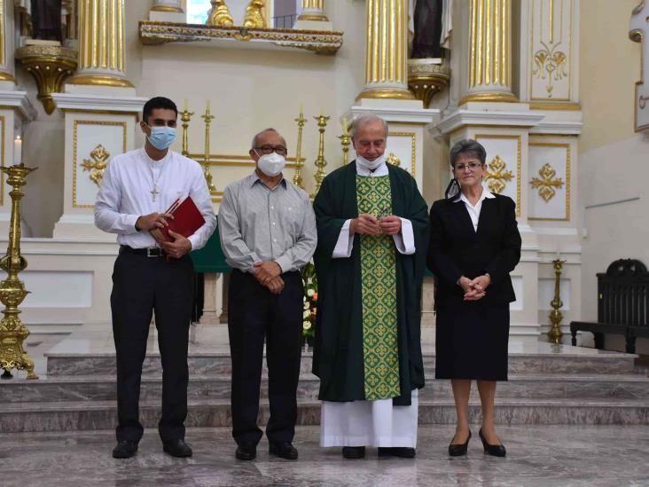 Entre lágrimas y aplausos, despiden al sacerdote Antolín Bernardi Castelán en Orizaba