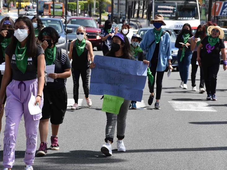 Por Día Global del Aborto Seguro, feministas realizan marcha en Orizaba