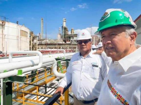 Refinerías de Minatitlán y Dos Bocas contribuirán a la autosuficiencia energética