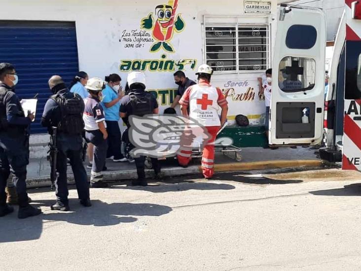 Auxilian a joven con trastornos psicológicos; su madre la echó de la casa