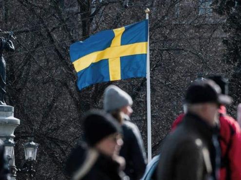 Con altas tasa de vacunación y menos hospitalizaciones, Suecia levanta restricciones