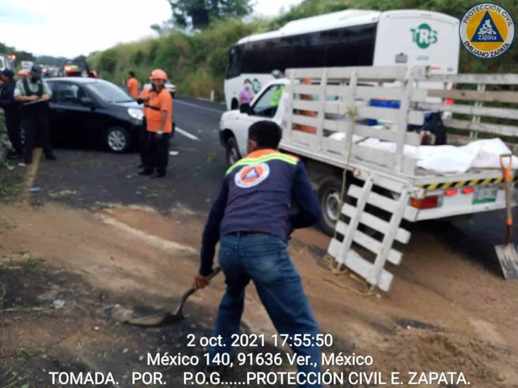 Fuerte accidente en la Xalapa-Veracruz deja dos lesionados