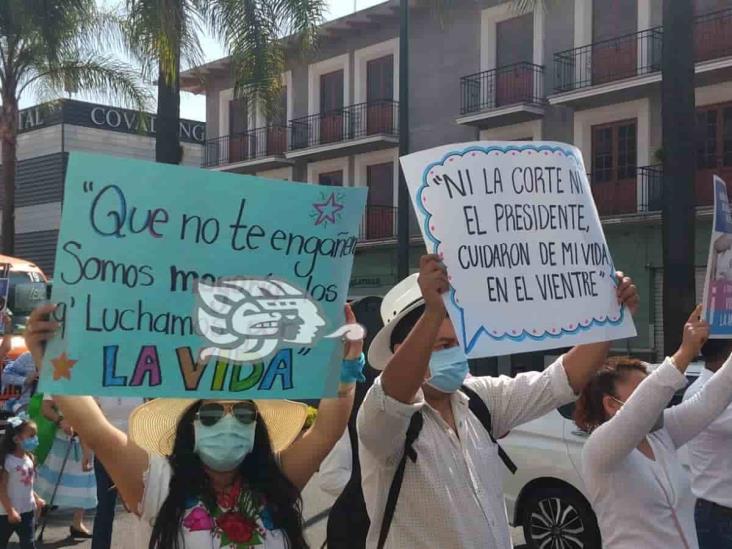 En Orizaba, ciudadanos y feligreses realizan marcha ‘a favor de la vida’