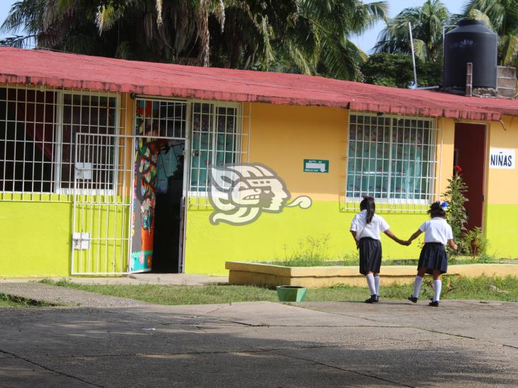 Preparan regreso a las aulas en preescolares de Agua Dulce