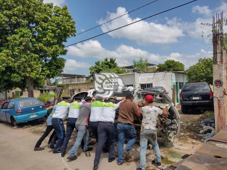 Aplican operativo “maceta” en Minatitlán y retiran seis unidades