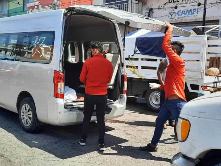 Muere de un infarto comerciante en calles del Puerto