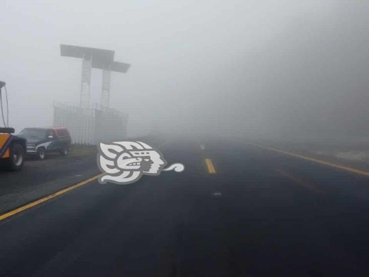 Ante densa neblina y lluvias, implementan operativo ‘Carrusel’ en Cumbres de Maltrata