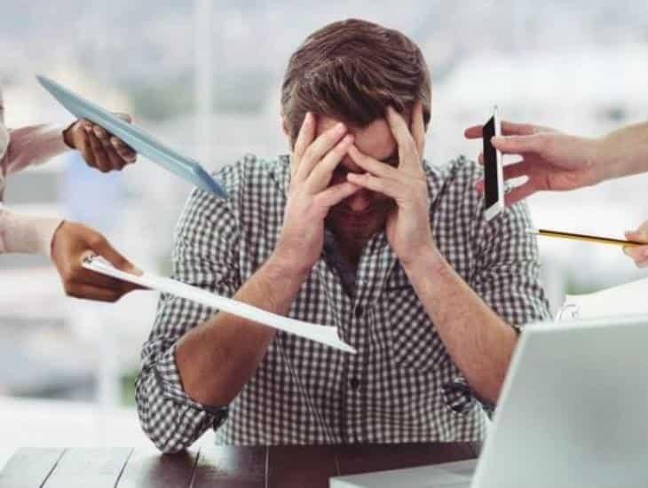 Principales causas e impactos físicos y psicológicos del estrés laboral
