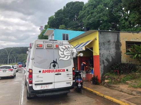 Derrapa madre e hijo en boulevard Acayucan – Oluta 
