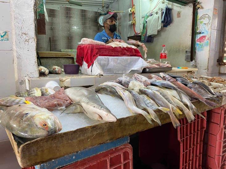 Ventas del Mercado de Mariscos en Coatza se hunden hasta un 70%