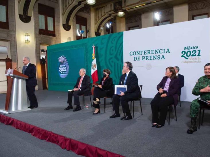 Veracruz supera la media nacional en reapertura de universidades; AMLO urge regreso