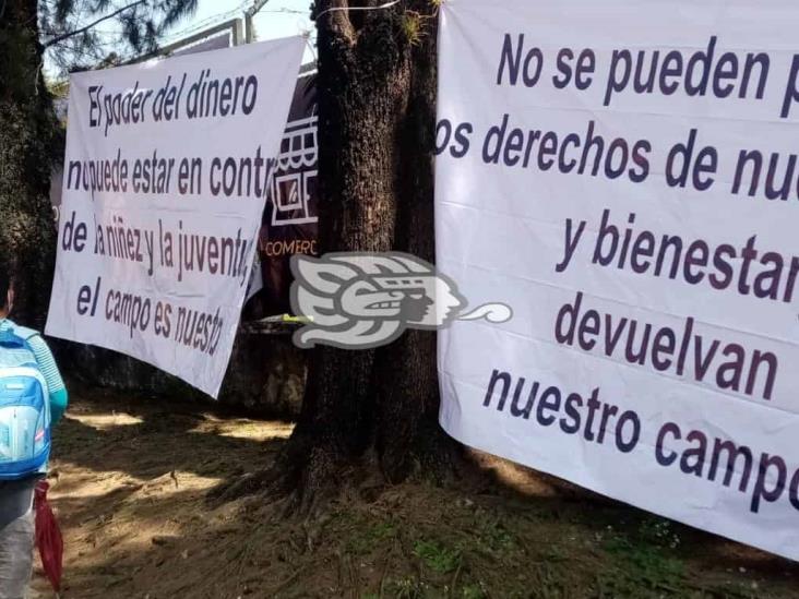 Protestan contra construcción de plaza comercial en Orizaba