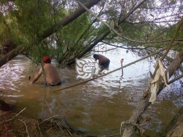 Suspenden servicio de agua por crecida de río en Carranza