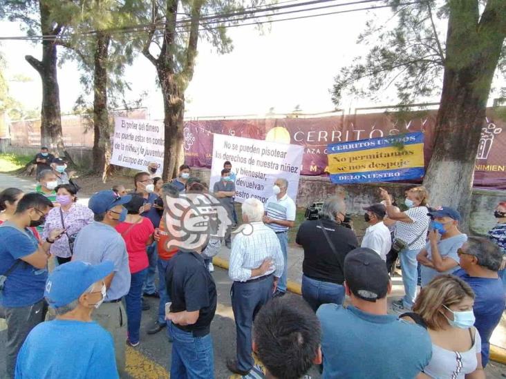 Protestan contra ‘privatización’ del campo Cerritos en Orizaba