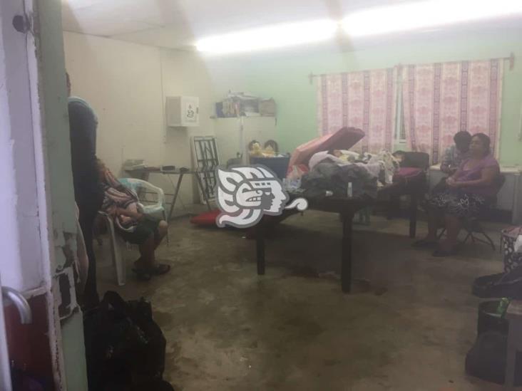 Lluvias de Frente Frío 4 afectan a más de 150 familias en Moloacán