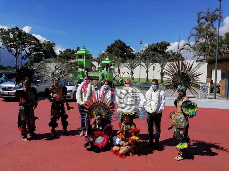 DIF de Ixtaczoquitlán entrega pelucas a pacientes oncológicas