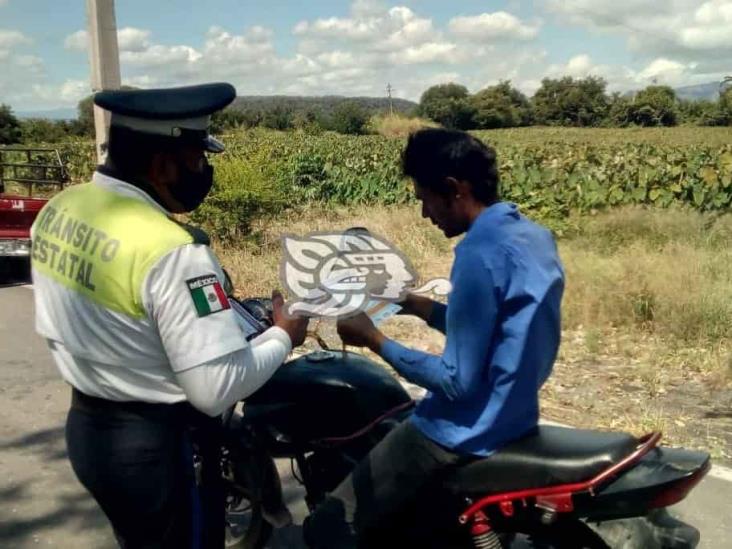 Quieren que usen el casco motociclistas 