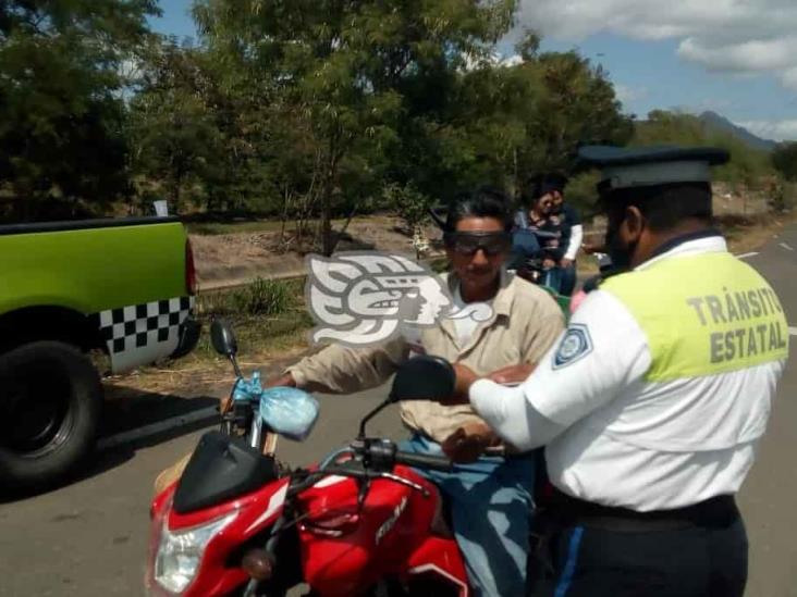 Quieren que usen el casco motociclistas 