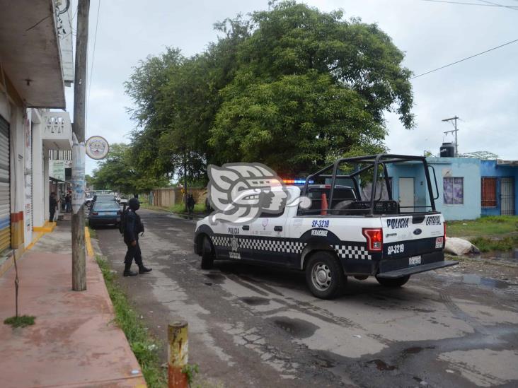 Encuentran hombre sin vida al interior de un terreno baldío en Veracruz