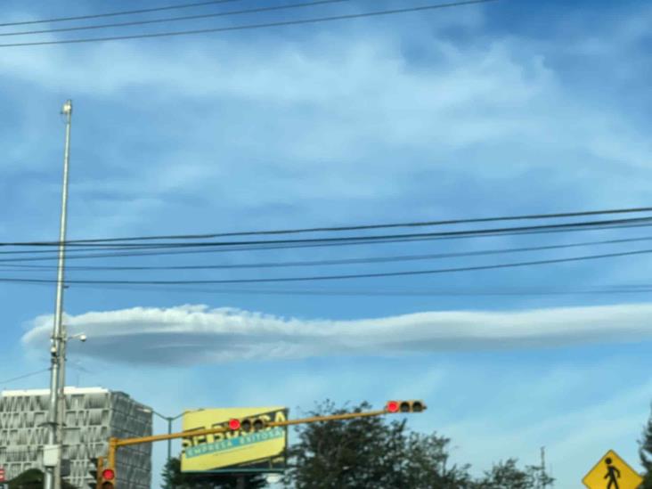 ¿Un ovni o solo una nube? Extraño fenómeno sorprende a xalapeños