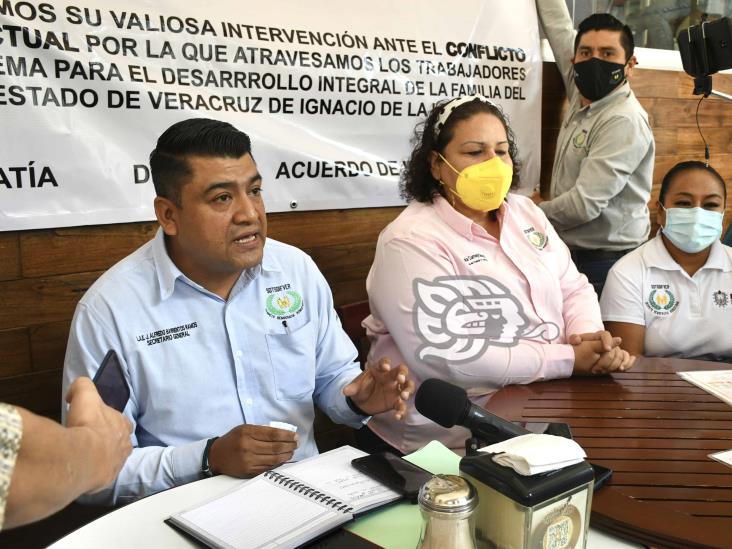 Buscan sindicalizados del DIF Veracruz revisión contractual