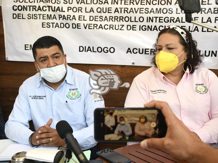 Buscan sindicalizados del DIF Veracruz revisión contractual