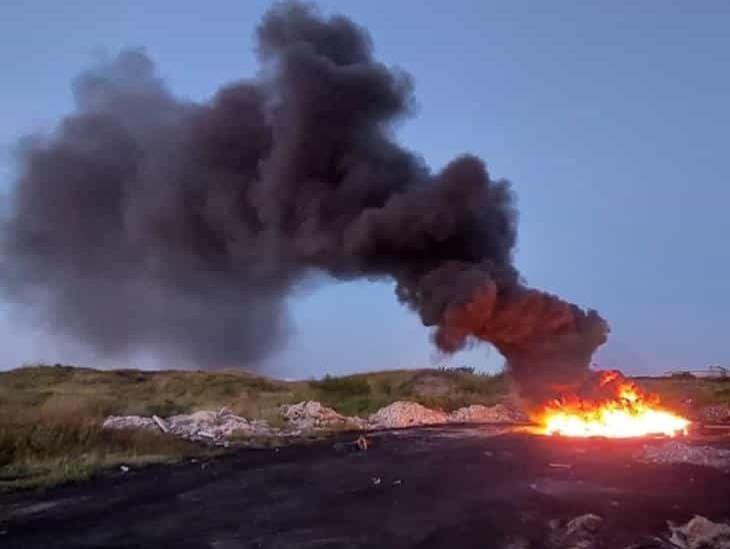 En Puerto Seco se desata incendio en basurero clandestino