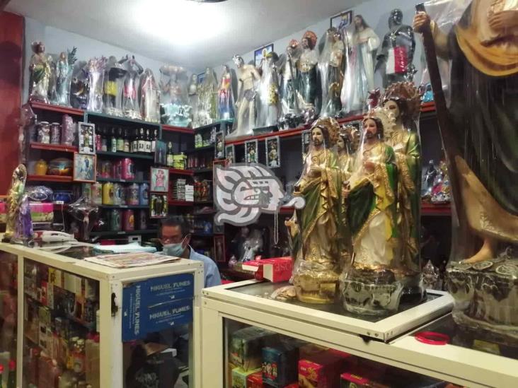 Gana magia negra a fe católica en Mercado de Veracruz