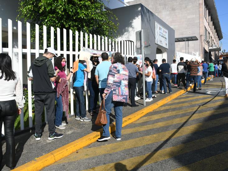 En Xalapa, vacunan a menores con comorbilidades