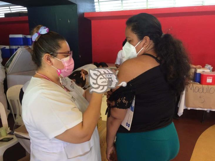 Inició vacunación segunda dosis para “veinteañeros” de Boca del Río