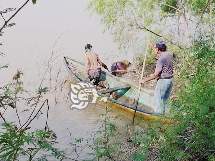 Localizan cuerpo decapitado a orillas de río entre Azueta e Isla