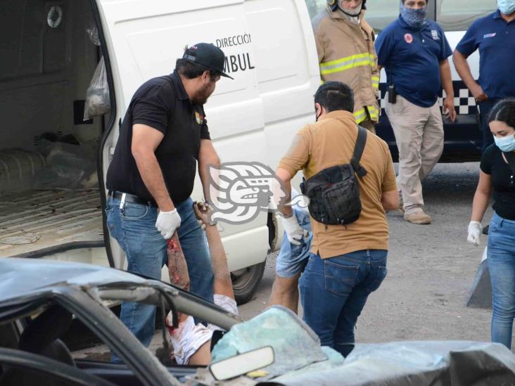 Mueren dos hombres en trágico accidente en Boca del Río