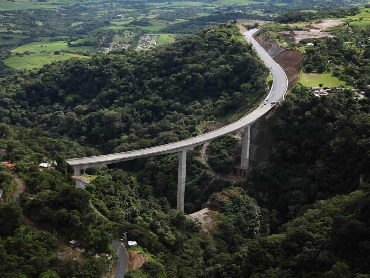 Morena buscará reducir 50% cobro de caseta de autopista Xalapa-Perote