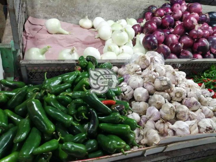 En el Puerto, aumenta el precio de chile jalapeño y tomate verde
