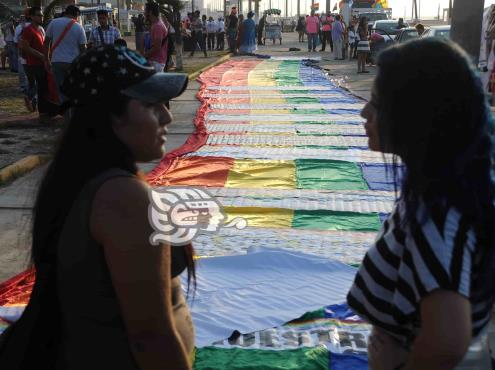 Van por derechos de personas trans y matrimonio igualitario en Veracruz