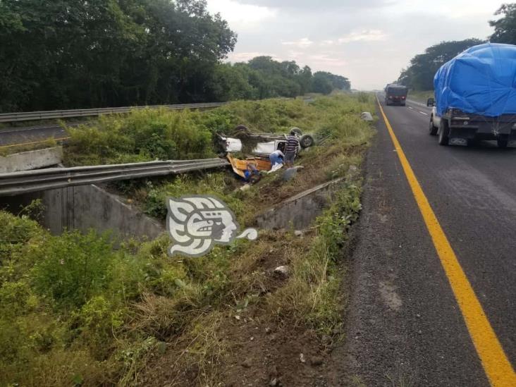 Se mata conductor en la autopista Cosamaloapan a la Tinaja