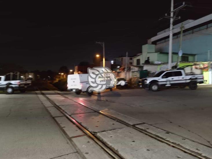 Pánico por balacera en Jardines de Xalapa; 4 muertos, entre ellos un policía de SSP