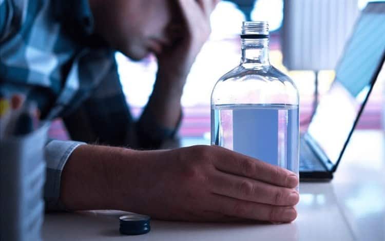 Depresión y adicciones se dispararon entre veracruzanos con pandemia, advierten