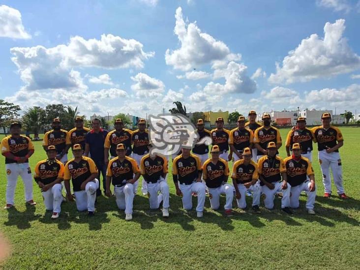 Inician Soles con pie derecho en liga de beisbol