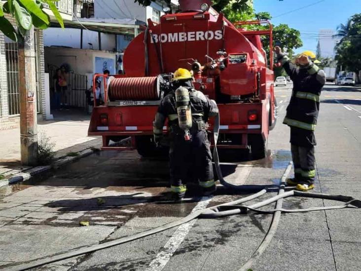 Se incendia vivienda en colonia de Veracruz